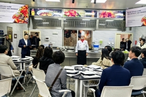 共享川菜烹飪技藝  品鑒川菜麻辣鮮香    ——第二十一期世界與四川大講堂成功舉辦